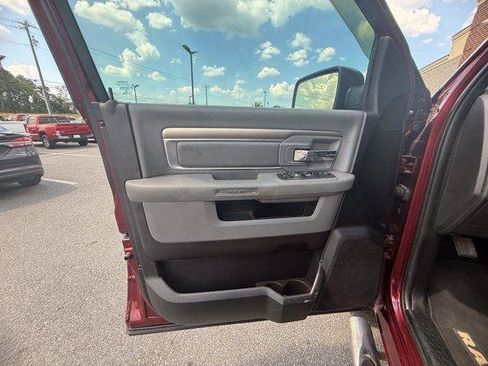 Used 2017 RAM 1500 Big Horn AWD/4WD image 18