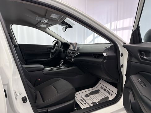 Certified 2025 Nissan Altima 2.5 S image 11