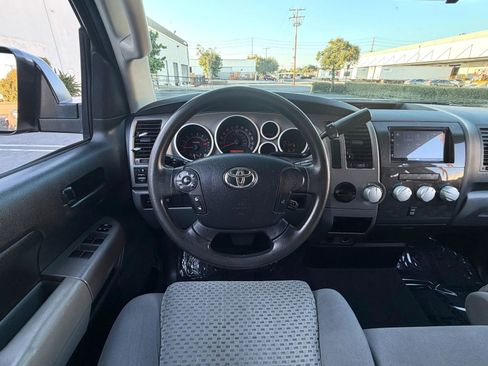 Used 2012 Toyota Tundra 2WD Double Cab w/ Tow Pkg image 18
