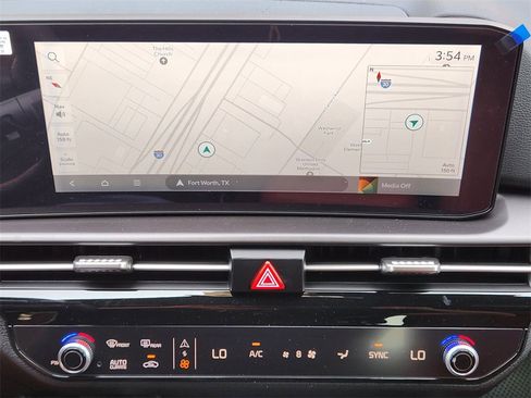 New 2026 Kia Sportage SX image 12