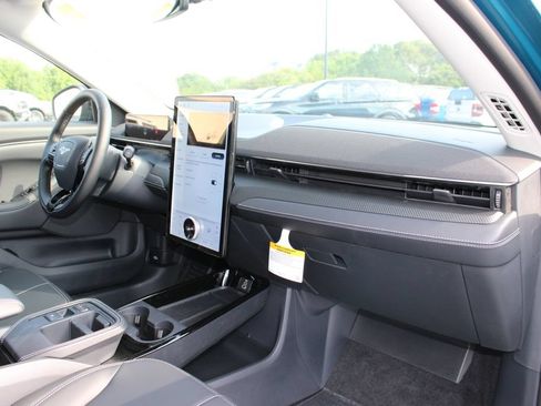New 2026 Ford Mustang Mach-E Select RWD image 8
