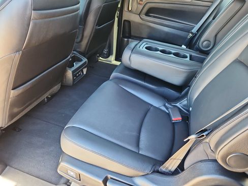 Certified 2024 Honda Odyssey Touring image 11