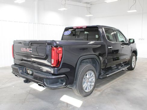 Used 2024 GMC Sierra 1500 Denali AWD/4WD image 9