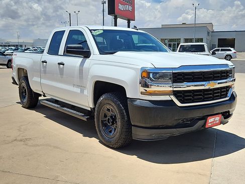 Used 2019 Chevrolet Silverado 1500 W/T w/ WT Convenience Package AWD/4WD image 4