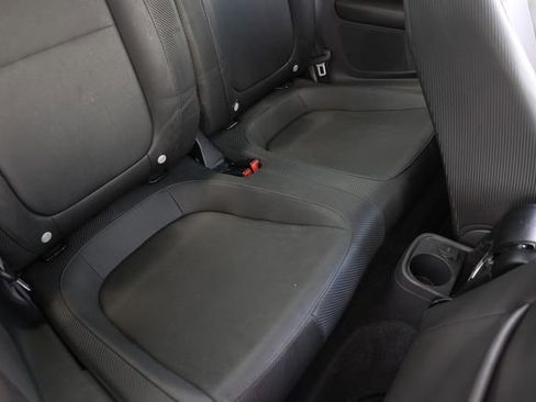 Used 2013 Volkswagen Beetle 2.5 Fender FWD image 15