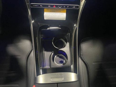 New 2026 Mercedes-Benz GLC 300 4MATIC image 14