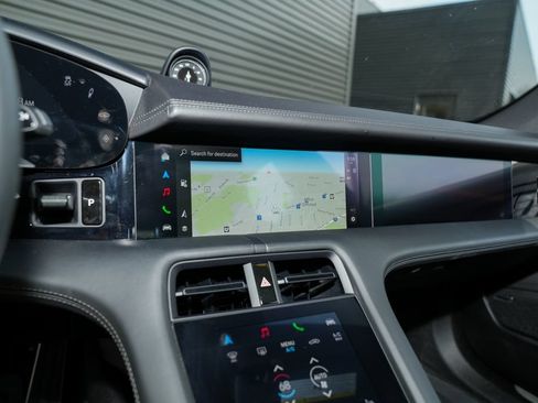 Certified 2025 Porsche Taycan 4S AWD/4WD image 21