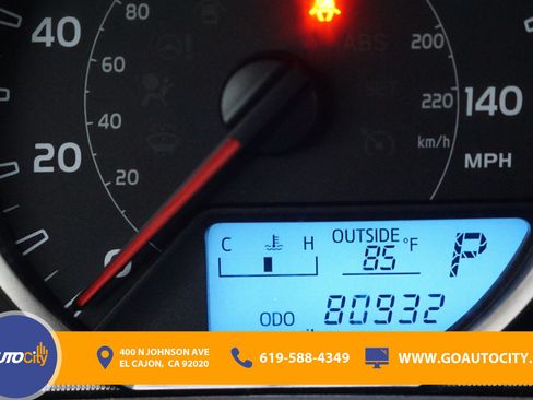 Used 2015 Toyota RAV4 LE FWD image 3