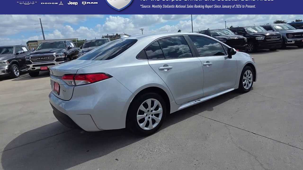 Used 2024 Toyota Corolla LE FWD image 8