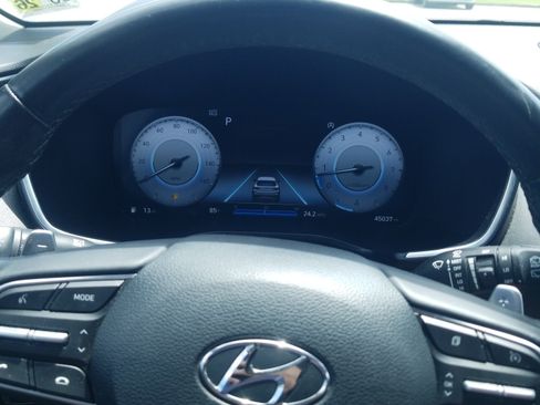 Used 2022 Hyundai Santa Fe XRT FWD image 22