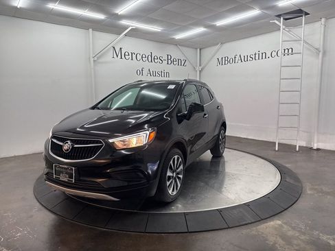 Used 2022 Buick Encore Preferred w/ Safety Package image 3