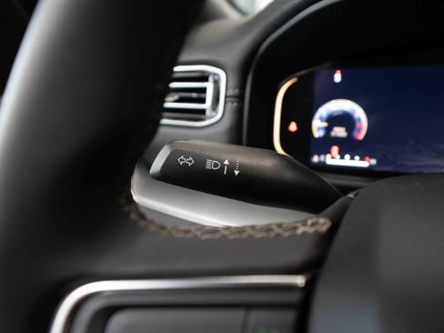 Used 2023 Jeep Wagoneer Series II image 13