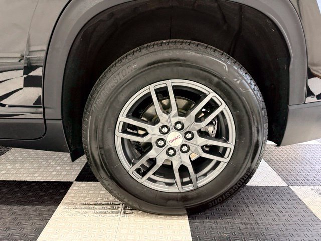 Used 2025 GMC Acadia Elevation AWD/4WD image 11