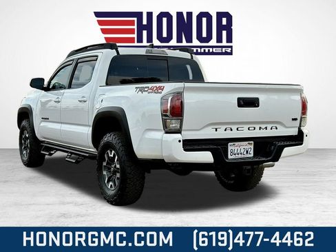 Used 2020 Toyota Tacoma TRD Off-Road image 5