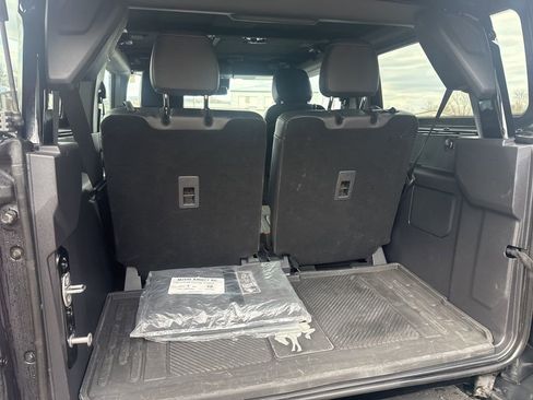 Used 2024 Ford Bronco Big Bend image 33