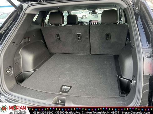 Certified 2023 Chevrolet Blazer LT w/ Convenience Package image 11
