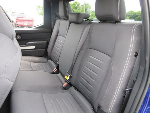 Used 2024 Toyota Tacoma TRD Off-Road AWD/4WD image 20