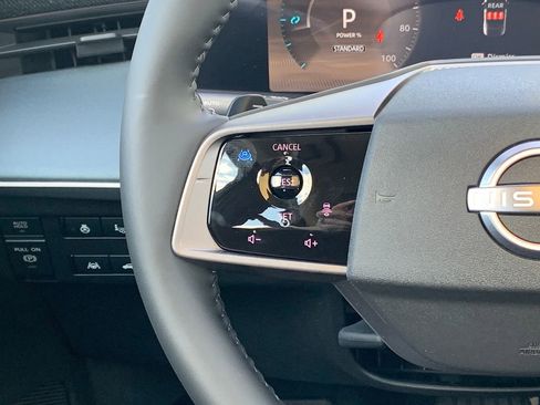 New 2026 Nissan Leaf Platinum+ FWD image 11