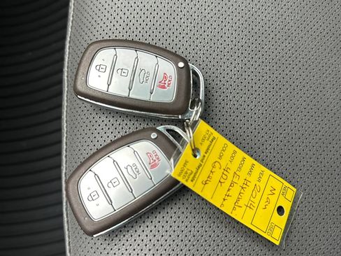 Used 2014 Hyundai Elantra Sport FWD image 11