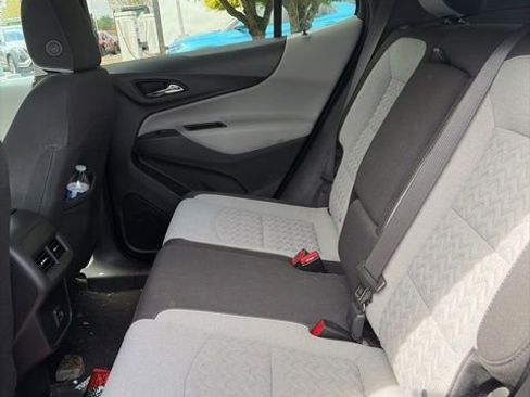 Used 2023 Chevrolet Equinox LS w/ LS Convenience Package image 10
