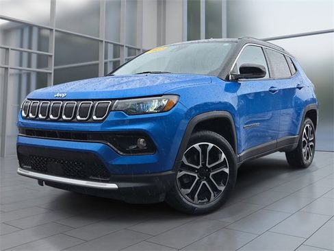 Used 2022 Jeep Compass Limited image 1