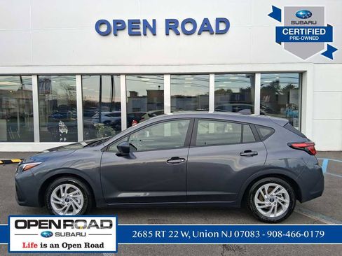 Certified 2025 Subaru Impreza 2.0i image 5