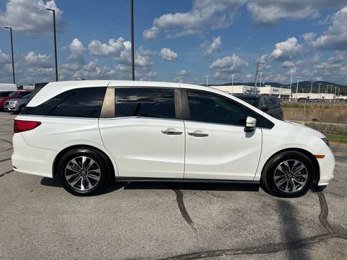 Used 2022 Honda Odyssey EX-L image 6