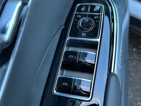 New 2026 Cadillac Lyriq Premium Sport image 21