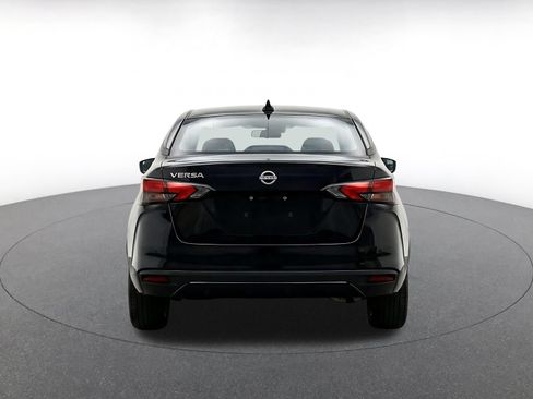Used 2025 Nissan Versa SV FWD image 8