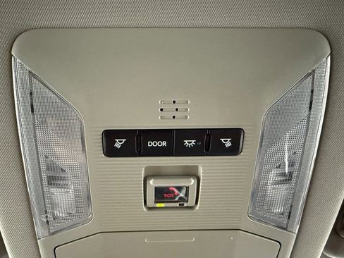 Used 2024 Toyota RAV4 XLE image 22