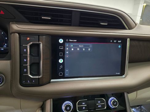 Used 2022 GMC Yukon XL Denali AWD/4WD image 26