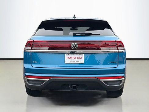 Used 2024 Volkswagen Atlas Cross Sport SEL image 4