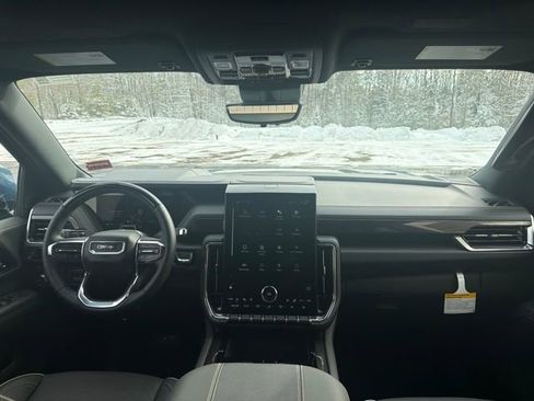 New 2026 GMC Yukon XL Elevation w/ Elevation Premium Package image 18