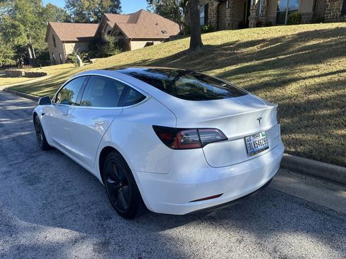 Used 2019 Tesla Model 3 Long Range image 10