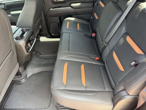 Used 2024 GMC Sierra 1500 AT4 image 36