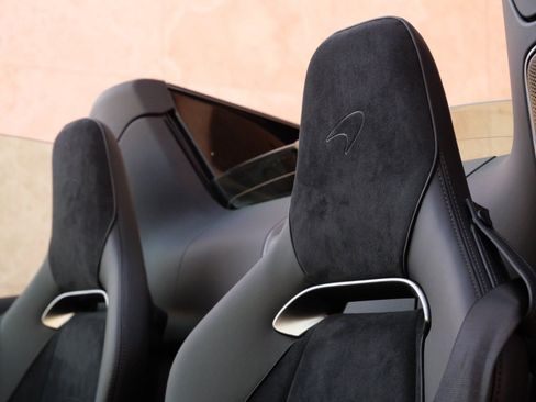 New 2026 McLaren Artura Spider image 23