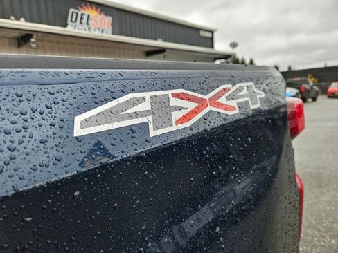 Used 2020 Chevrolet Silverado 1500 LT w/ Fleet Comfort Package image 17