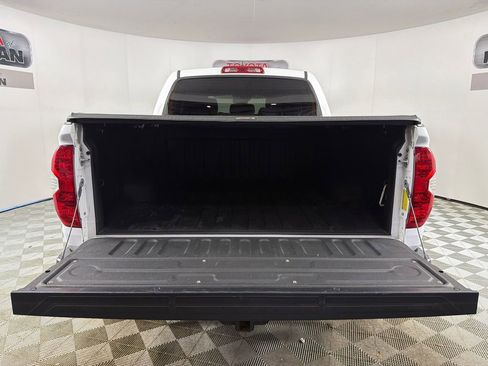 Used 2021 Toyota Tundra SR5 w/ SR5 Leather Package RWD image 18