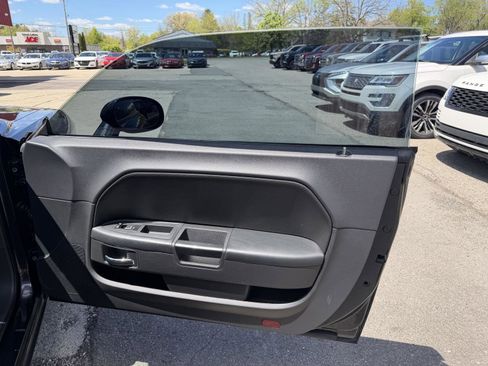 Used 2010 Dodge Challenger R/T RWD image 16