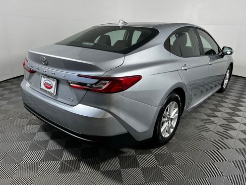 Certified 2025 Toyota Camry LE FWD image 5