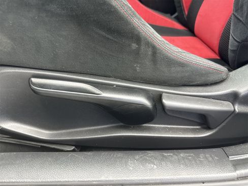 Used 2019 Honda Civic Type R image 17