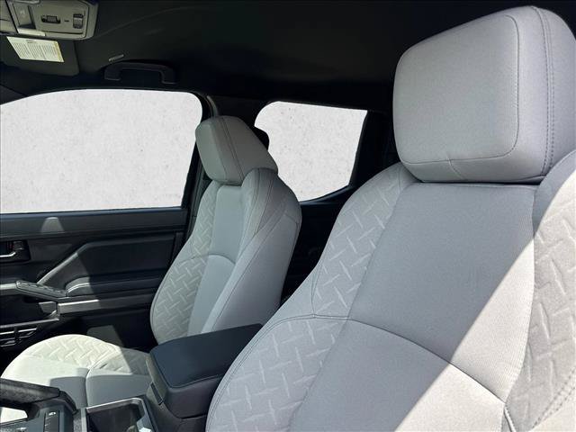 Used 2026 Toyota Tacoma SR5 RWD image 15