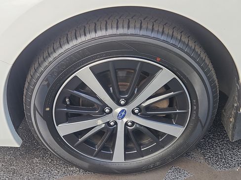 Used 2020 Subaru Impreza 2.0i Premium AWD/4WD image 4