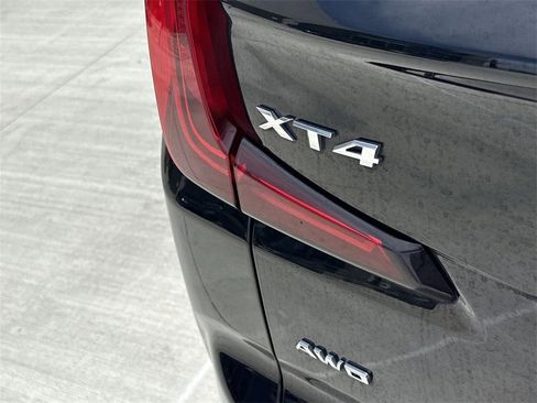 Used 2023 Cadillac XT4 Premium Luxury image 28