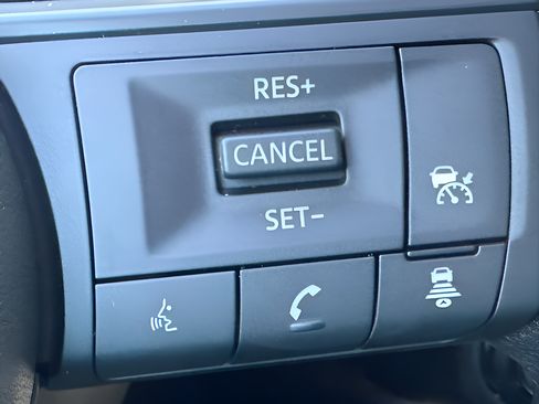 Certified 2026 Nissan Kicks SV w/ SV Premium Package AWD/4WD image 22