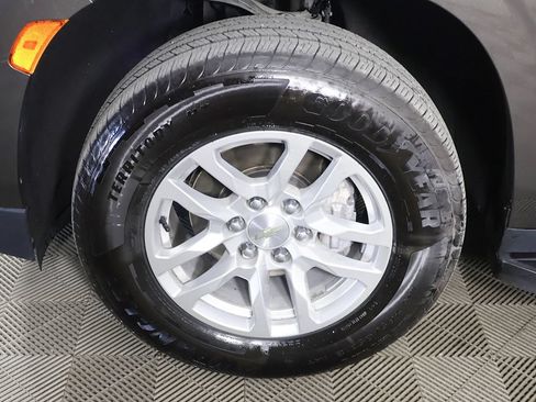 Used 2021 Chevrolet Tahoe LT AWD/4WD image 16