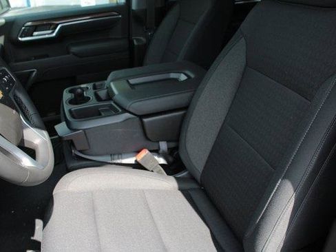 New 2026 Chevrolet Silverado 1500 LT image 4