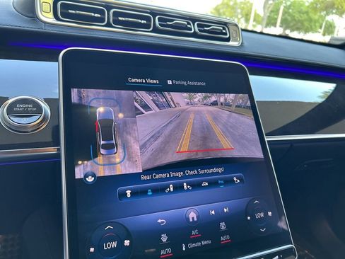 Used 2023 Mercedes-Benz S 500 4MATIC w/ AMG Line image 10