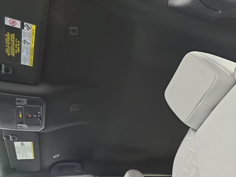 Used 2026 Toyota Tacoma SR5 AWD/4WD image 28