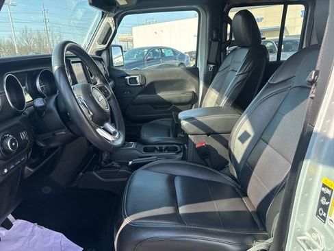 Used 2023 Jeep Wrangler Unlimited Sahara w/ Cold Weather Group image 21